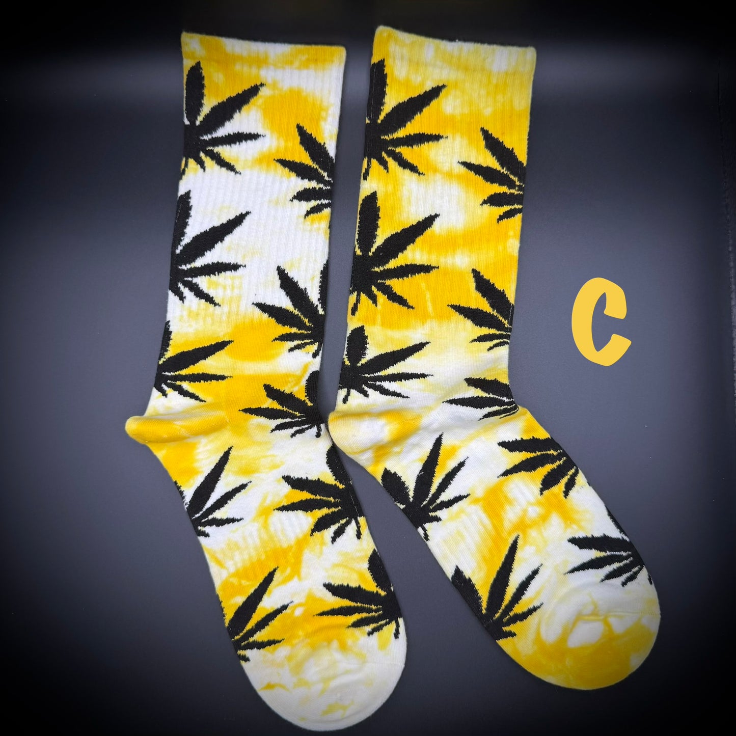 PLUR Leaf Tie-Dye Crew Socks
